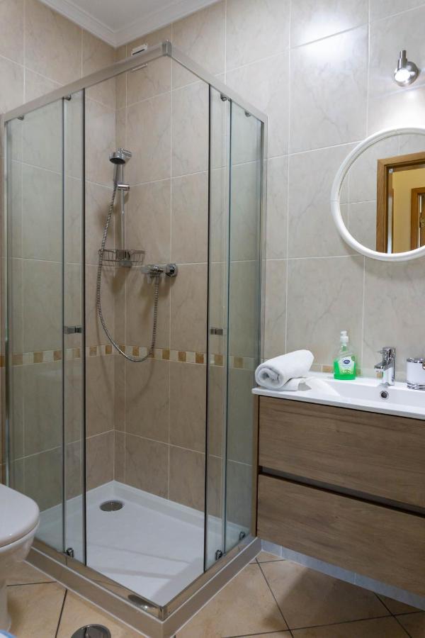 Apartamento Karibu Carvoeiro  Bagian luar foto